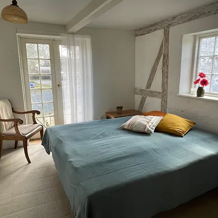 Frejas Bed And Kitchen